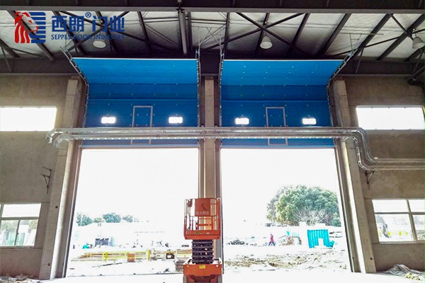 机场车库提升门