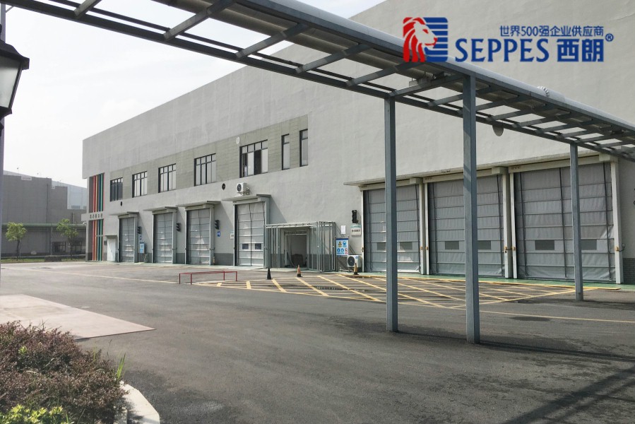 涂装工厂抗风堆积快速门1 涂装工厂抗风堆积快速门